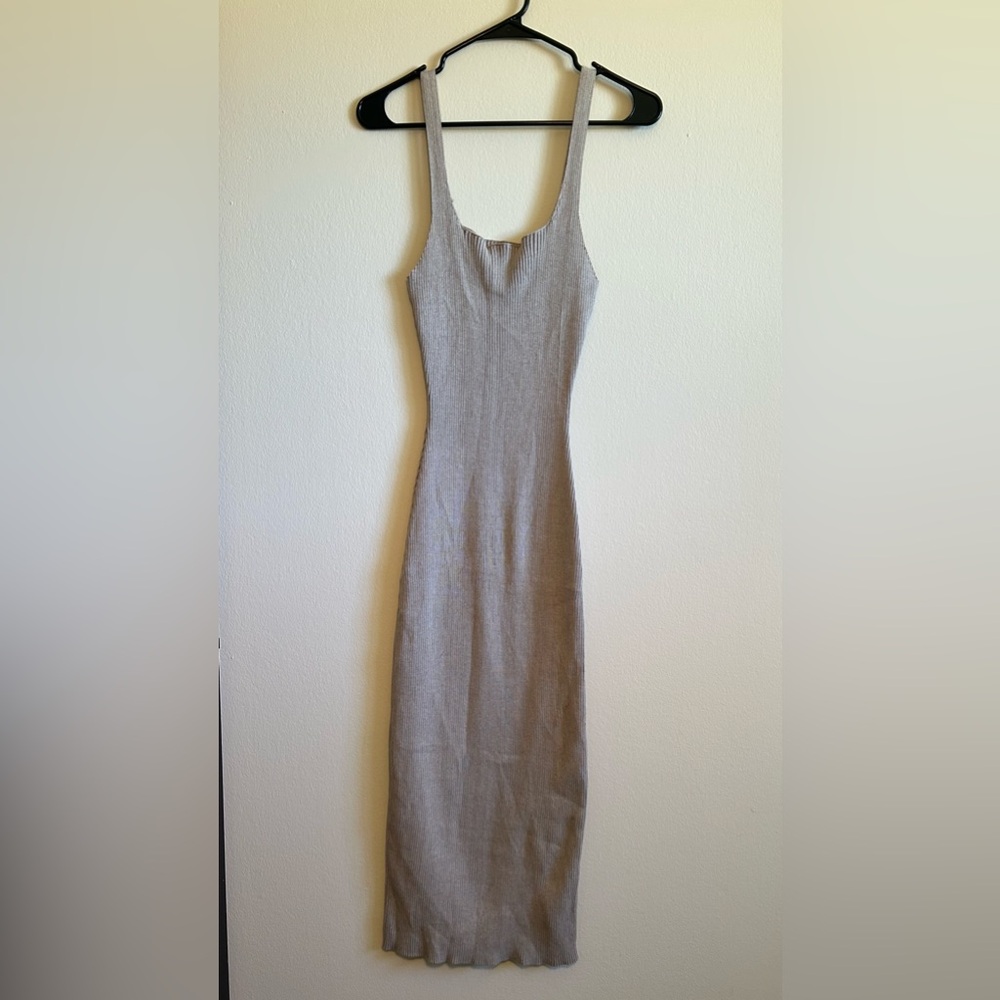 Tilly’s West Of Melrose Ribbed Midi Dress Tan Mocha Brown Medium